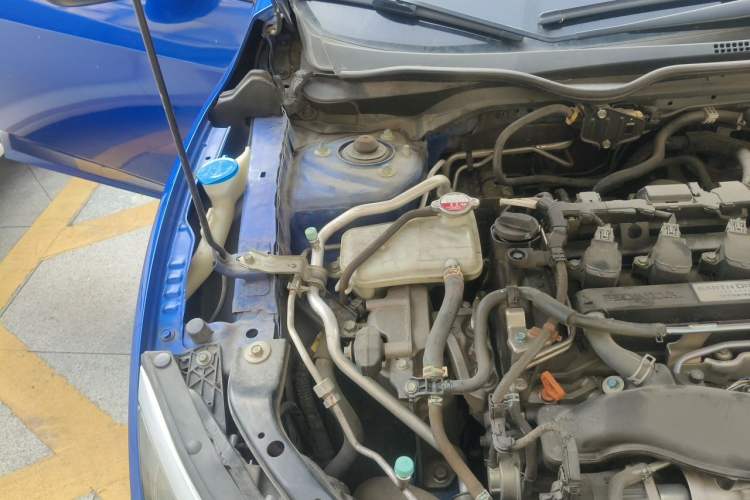 Used Honda Civic 2016 220TURBO CVT Luxury Edition Engine Bay Right