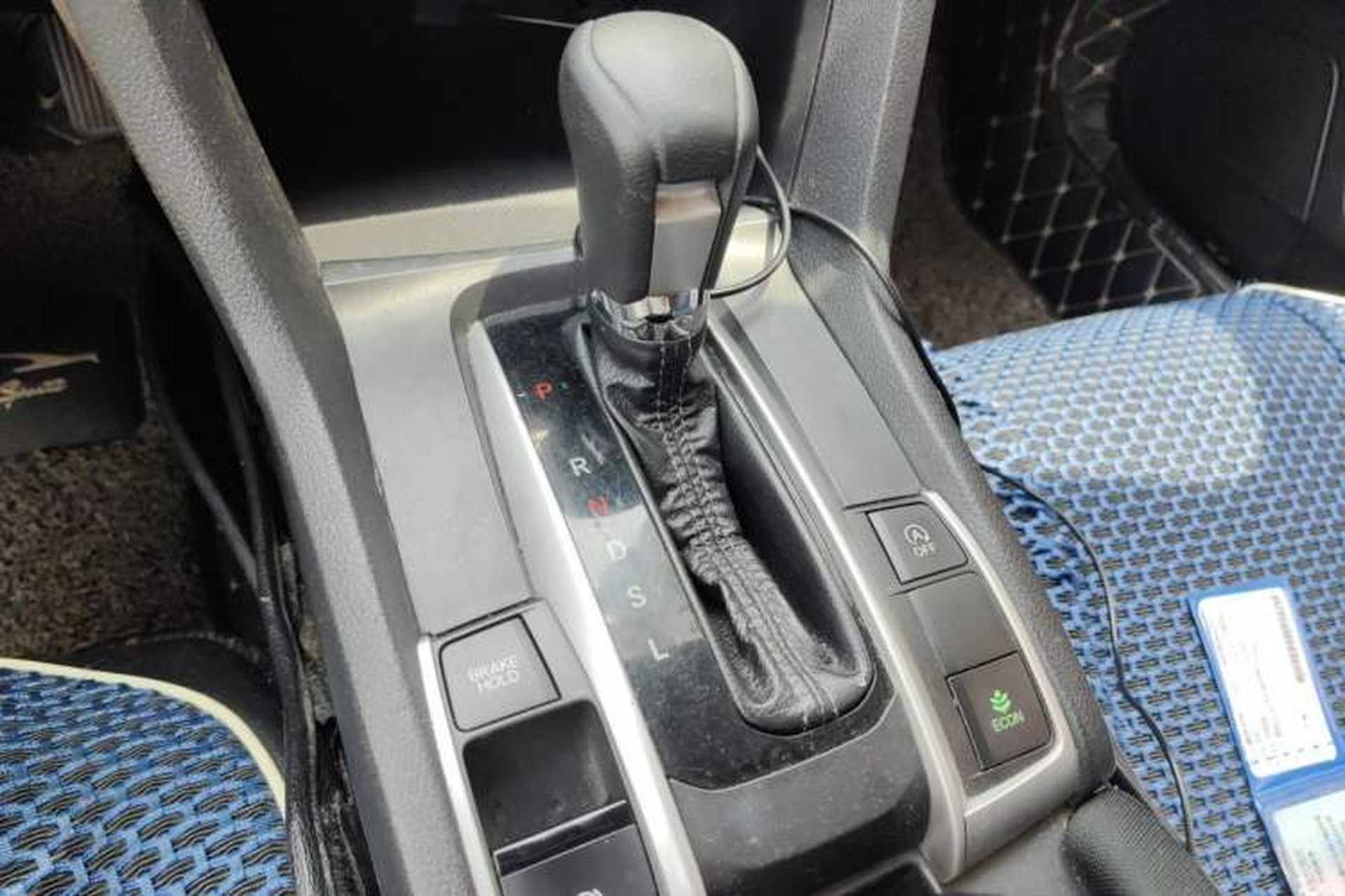Used Honda Civic 2016 180TURBO CVT Comfort Version Gear Lever