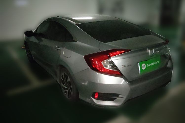 Used Honda Civic 2016 220TURBO CVT Luxury Edition Rear Left 45 Deg