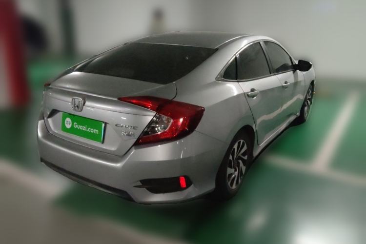 Used Honda Civic 2016 220TURBO CVT Luxury Edition Rear Right 45 Deg
