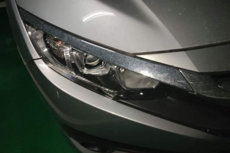 Used Honda Civic 2016 220TURBO CVT Luxury Edition Right Front Headlight