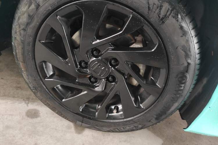Used Honda Civic 2016 220TURBO CVT Luxury Edition Right Front Wheel Hub