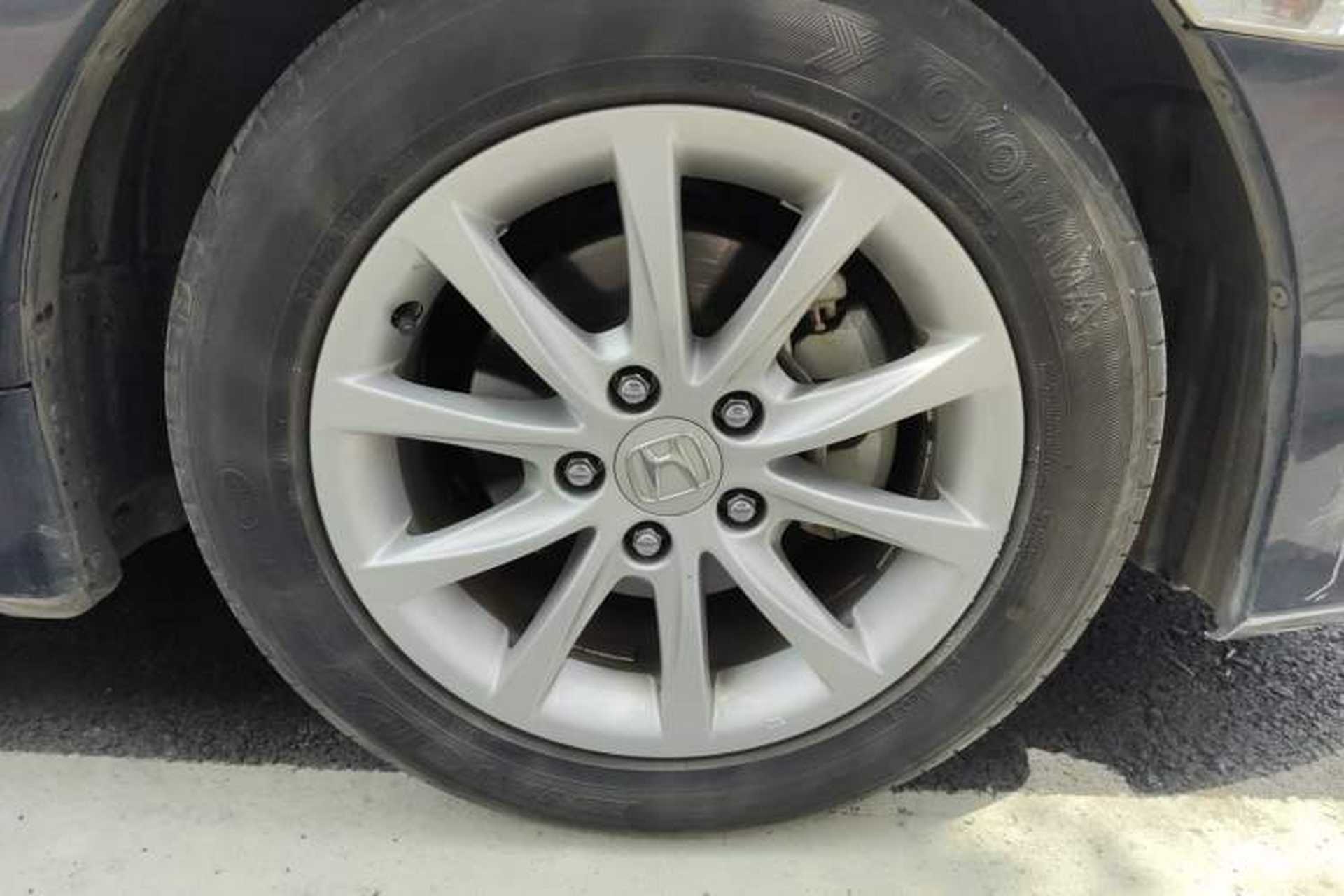 Used Honda Civic 2016 180TURBO CVT Comfort Version Right Front Wheel Hub