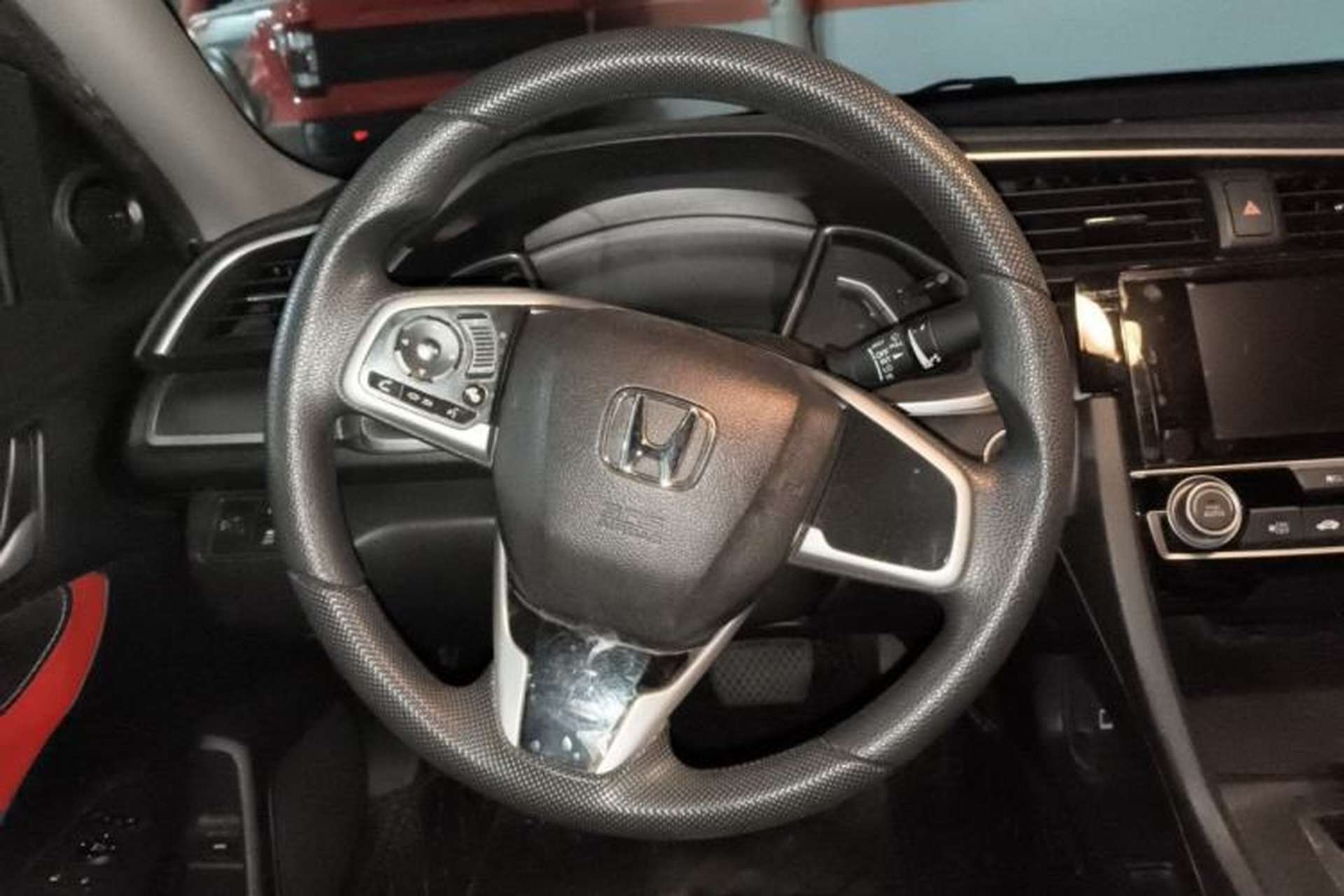 Used Honda Civic 2016 220TURBO CVT Luxury Edition Steering Wheel