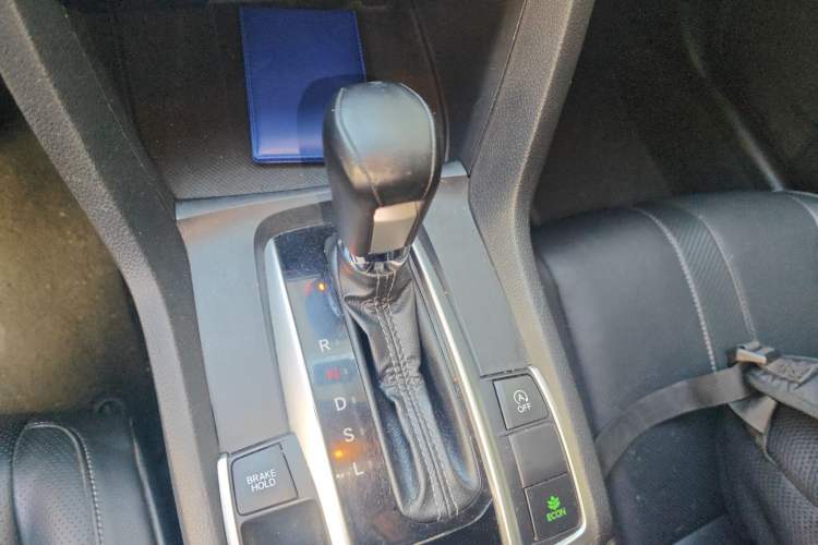 Used Honda Civic 2016 220TURBO CVT Prestige Edition Gear Lever