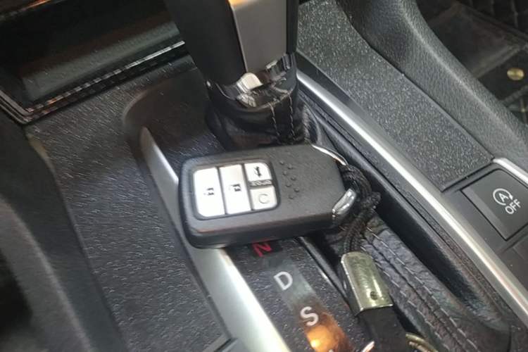 Used Honda Civic 2016 220TURBO CVT Prestige Edition Vehicle Key