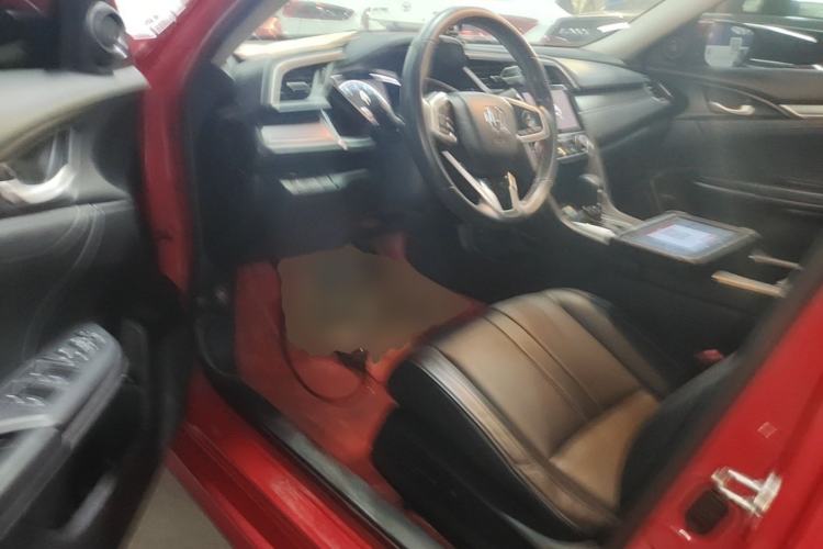 Used Honda Civic 2016 220TURBO CVT Prestige Edition Driver Seat