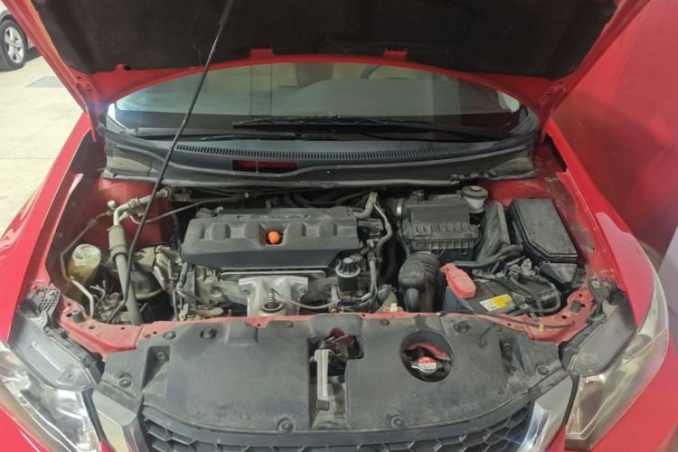 Used Honda Civic 2016 1.8L Automatic Comfort Version Engine Bay