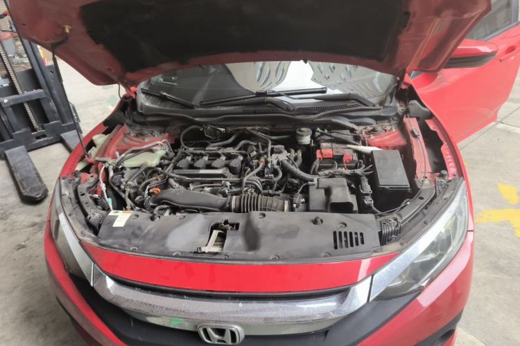 Used Honda Civic 2016 220TURBO CVT Luxury Edition Engine Bay
