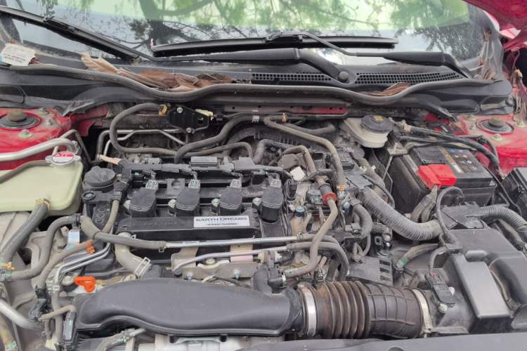 Used Honda Civic 2016 220TURBO CVT Luxury Edition Engine Bay