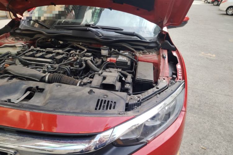 Used Honda Civic 2016 220TURBO CVT Luxury Edition Engine Bay Left