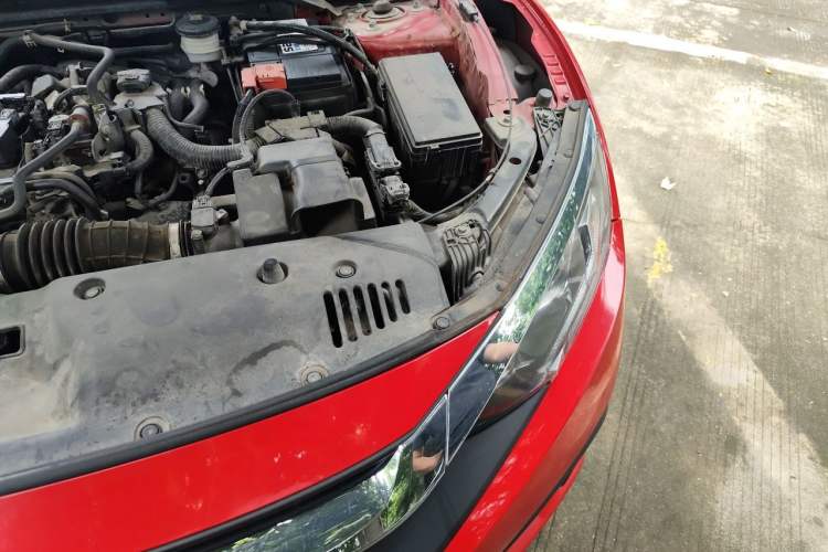 Used Honda Civic 2016 220TURBO CVT Luxury Edition Engine Bay Left