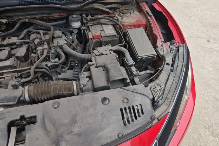Used Honda Civic 2016 220TURBO CVT Luxury Edition Engine Bay Left