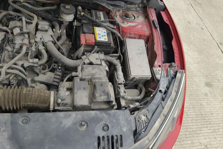 Used Honda Civic 2016 220TURBO CVT Luxury Edition Engine Bay Left