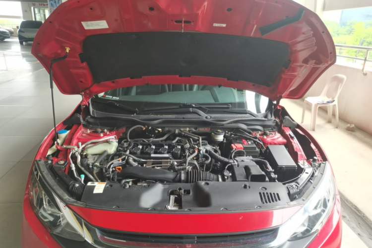 Used Honda Civic 2016 220TURBO CVT Luxury Edition Engine Bay
