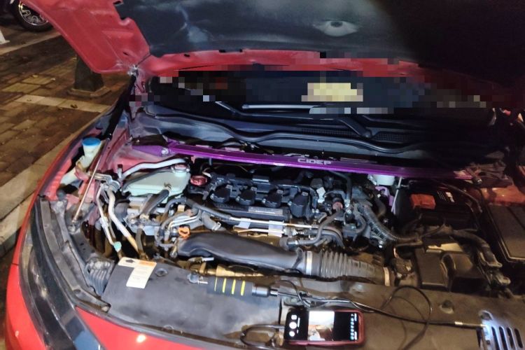 Used Honda Civic 2016 220TURBO CVT Prestige Edition Engine Bay Right