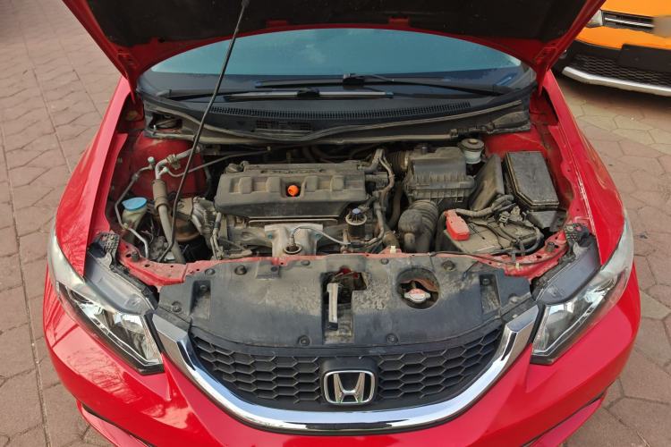 Used Honda Civic 2016 1.8L Automatic Comfort Version Engine Bay