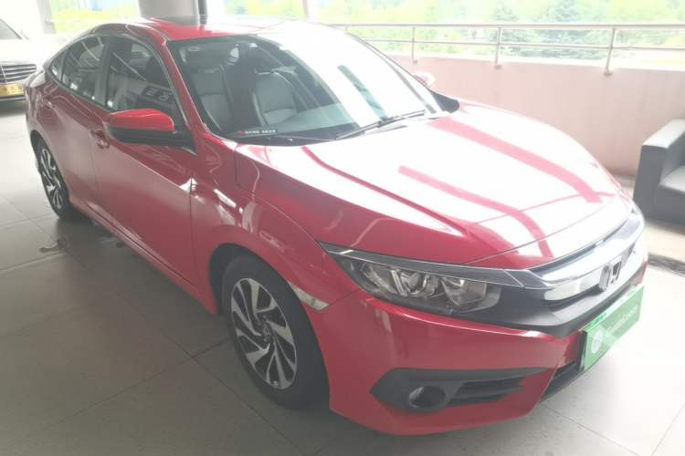 Used Honda Civic 2016 220TURBO CVT Luxury Edition Exterior 1
