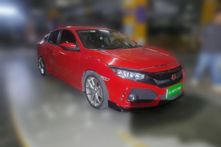 Used Honda Civic 2016 220TURBO CVT Luxury Edition Front Right 45 Deg