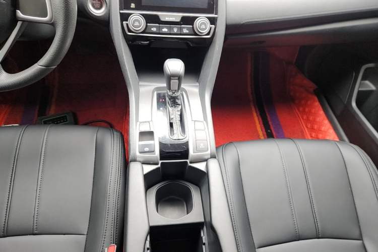 Used Honda Civic 2016 220TURBO CVT Luxury Edition Gear Lever