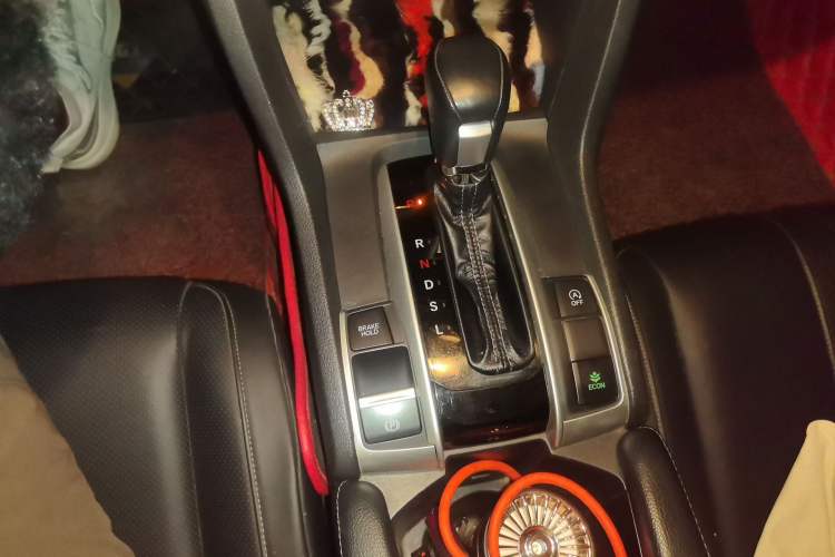 Used Honda Civic 2016 220TURBO CVT Prestige Edition Gear Lever