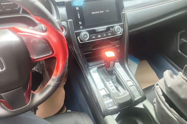 Used Honda Civic 2016 220TURBO CVT Luxury Edition Gear Lever