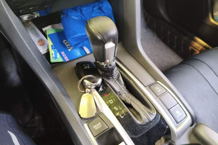 Used Honda Civic 2016 220TURBO CVT Prestige Edition Gear Lever