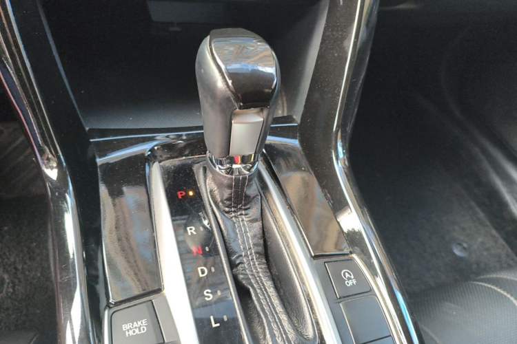 Used Honda Civic 2016 220TURBO CVT Prestige Edition Gear Lever
