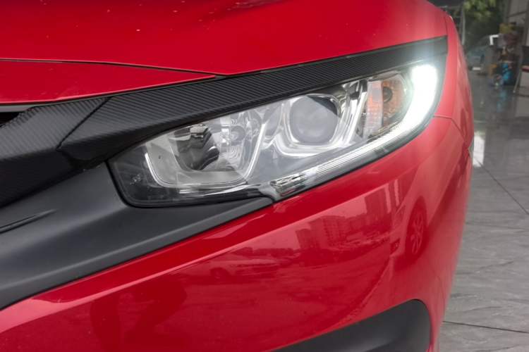 Used Honda Civic 2016 220TURBO Manual Luxury Edition Left Front Headlight