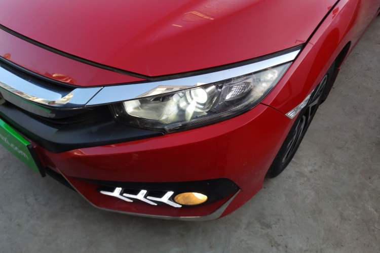 Used Honda Civic 2016 220TURBO CVT Luxury Edition Left Front Headlight