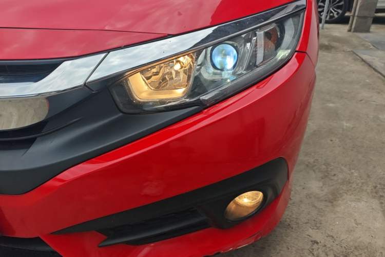 Used Honda Civic 2016 220TURBO CVT Luxury Edition Left Front Headlight