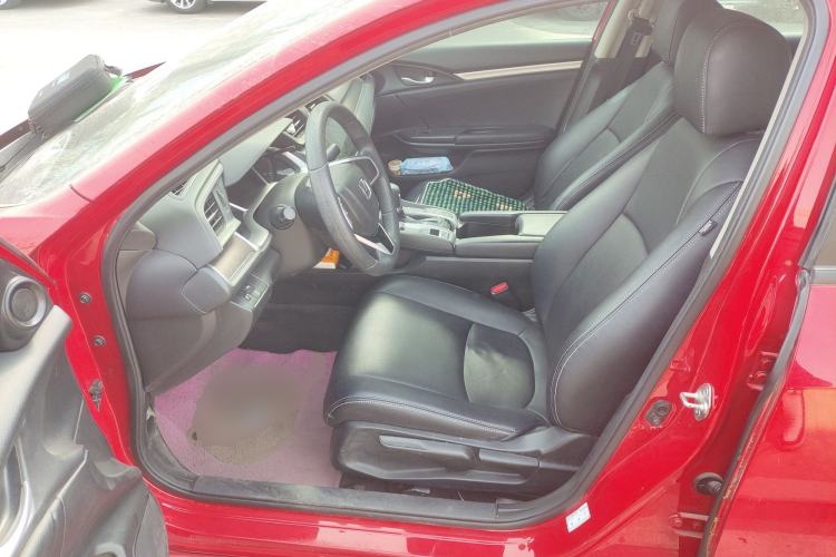 Used Honda Civic 2016 220TURBO CVT Luxury Edition Left Front Seat