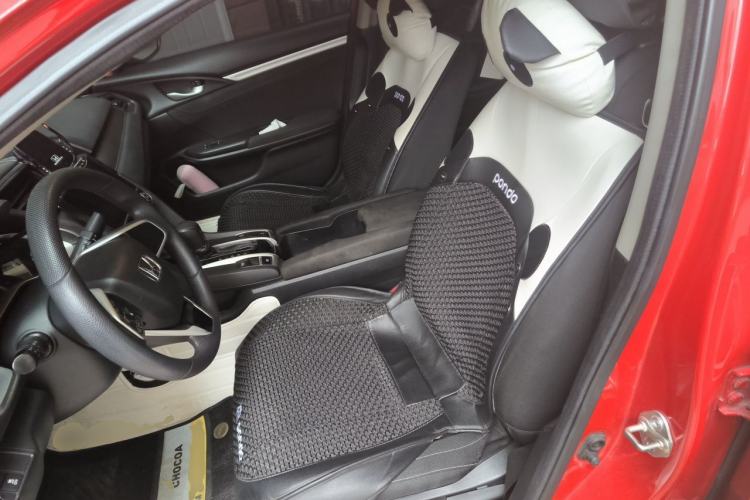 Used Honda Civic 2016 220TURBO CVT Luxury Edition Left Front Seat