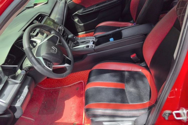 Used Honda Civic 2016 220TURBO CVT Luxury Edition Left Front Seat