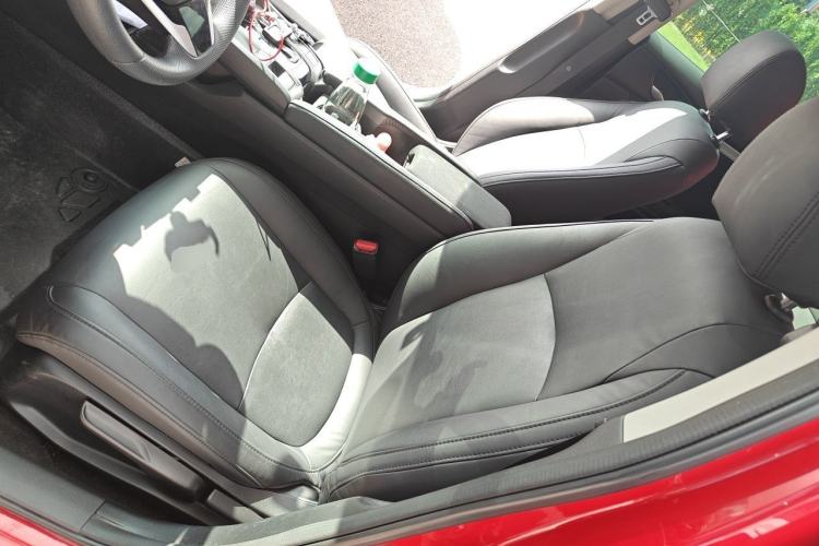 Used Honda Civic 2016 220TURBO CVT Luxury Edition Left Front Seat