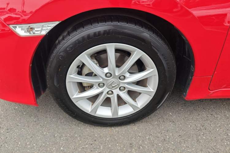 Used Honda Civic 2016 180TURBO CVT Comfort Version Left Front Wheel Hub