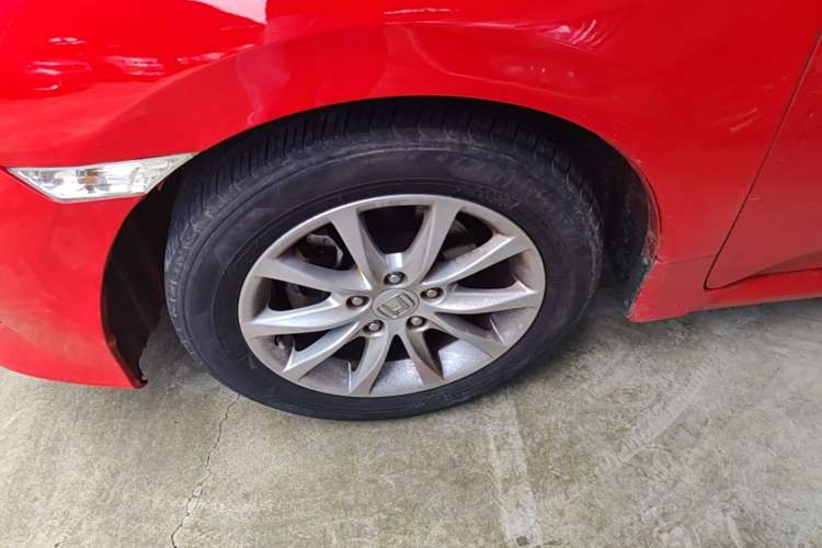 Used Honda Civic 2016 180TURBO CVT Comfort Version Left Front Wheel Hub