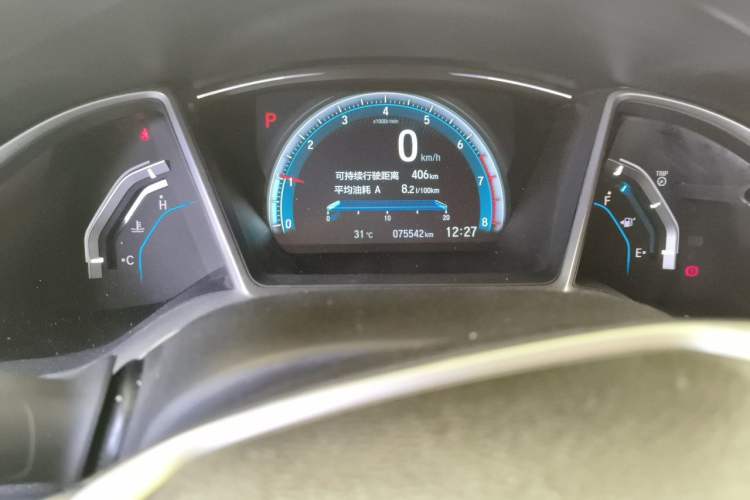Used Honda Civic 2016 220TURBO CVT Prestige Edition Odometer Close Up