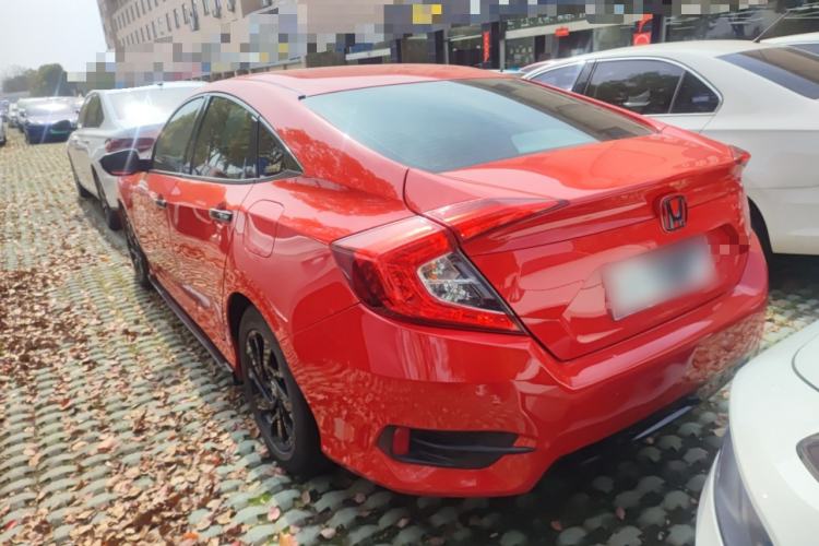 Used Honda Civic 2016 220TURBO CVT Luxury Edition Rear Left 45 Deg