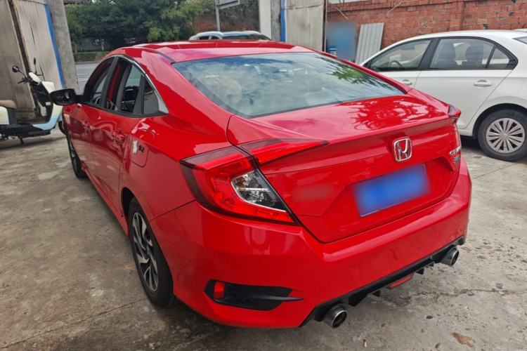 Used Honda Civic 2016 220TURBO CVT Luxury Edition Rear Left 45 Deg