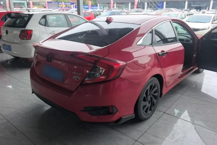 Used Honda Civic 2016 220TURBO Manual Luxury Edition Rear Right 45 Deg