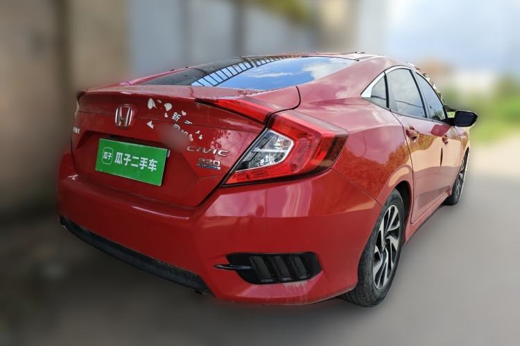 Used Honda Civic 2016 220TURBO CVT Luxury Edition Rear Right 45 Deg