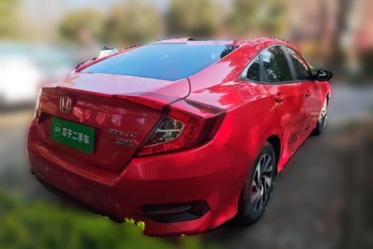Used Honda Civic 2016 220TURBO CVT Luxury Edition Rear Right 45 Deg