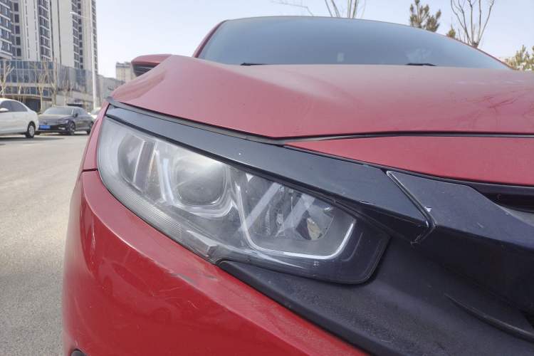 Used Honda Civic 2016 220TURBO CVT Luxury Edition Right Front Headlight