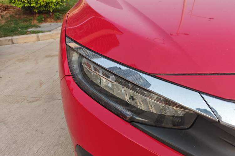 Used Honda Civic 2016 220TURBO CVT Prestige Edition Right Front Headlight