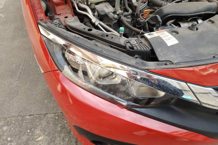 Used Honda Civic 2016 220TURBO CVT Luxury Edition Right Front Headlight