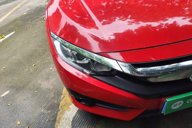 Used Honda Civic 2016 220TURBO CVT Luxury Edition Right Front Headlight