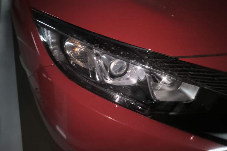 Used Honda Civic 2016 220TURBO CVT Luxury Edition Right Front Headlight