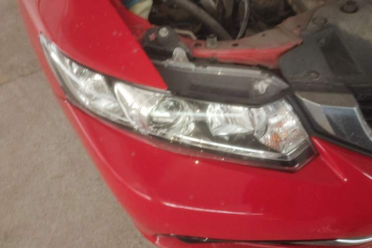 Used Honda Civic 2016 1.8L Automatic Comfort Version Right Front Headlight