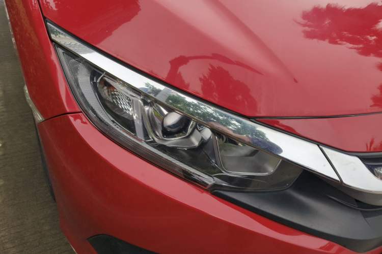 Used Honda Civic 2016 220TURBO CVT Luxury Edition Right Front Headlight